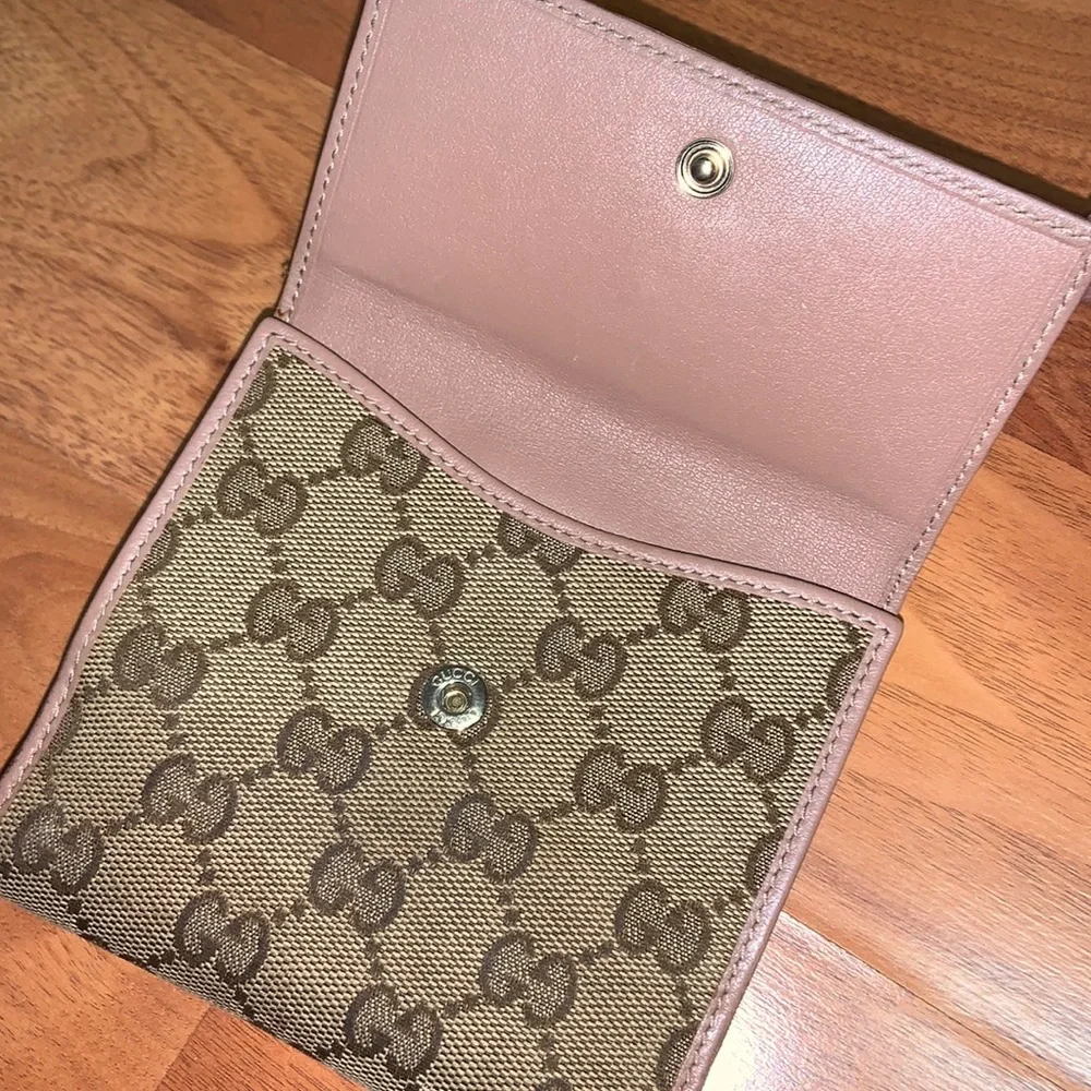 Authentic Vintage Gucci Signature Logo Canvas Wallet with Bow - Picture 9 of 16